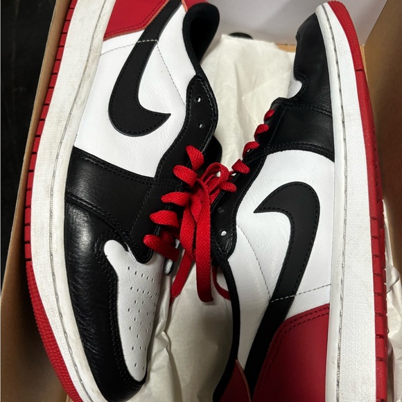 Jordan retro 1 low bred toe - Picture 10 of 11